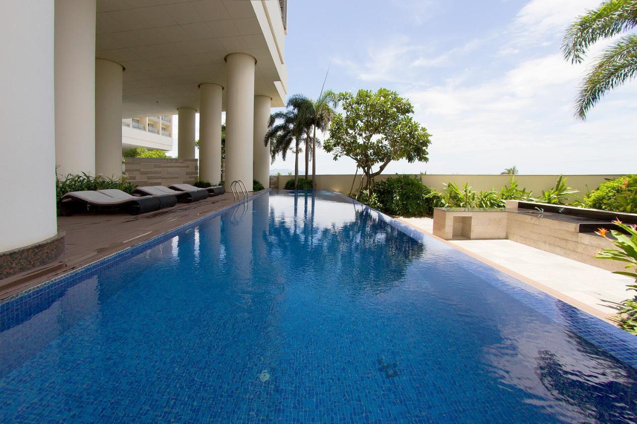 Neo Century Sea View Nha Trang Aparthotel Exteriör bild
