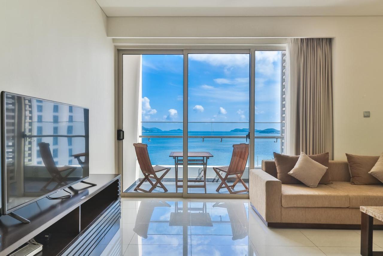 Neo Century Sea View Nha Trang Aparthotel Exteriör bild